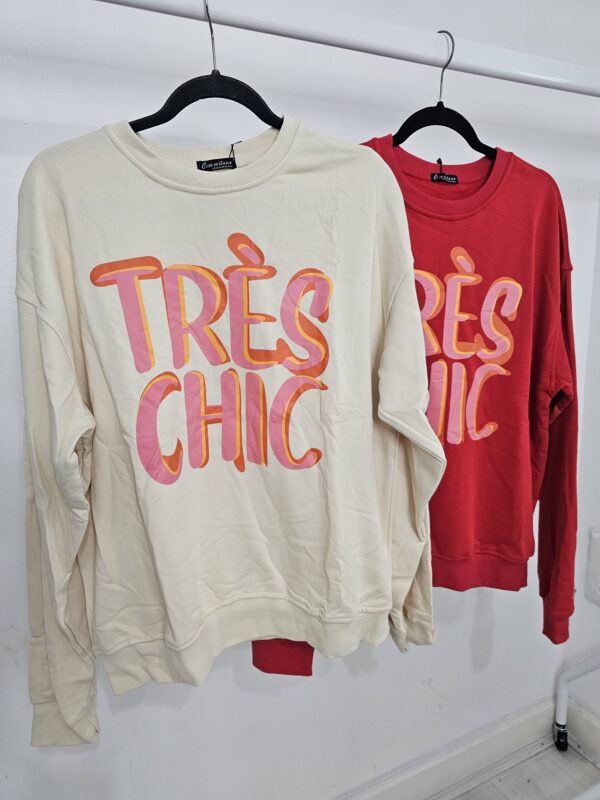 Tres chic sweatshirt