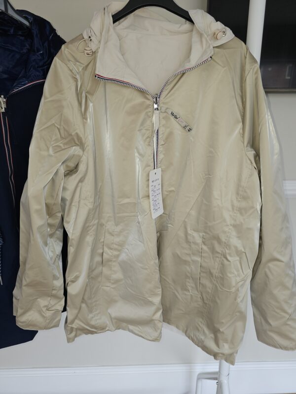 Melie waterproof jacket - Image 3