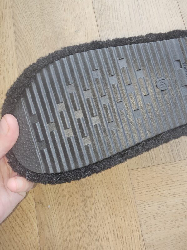 Mu mu slippers - Image 5