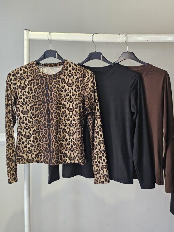 Basic long sleeve top