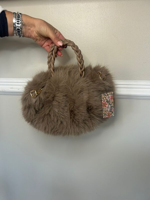 Puff ball faux fur bags - Image 3