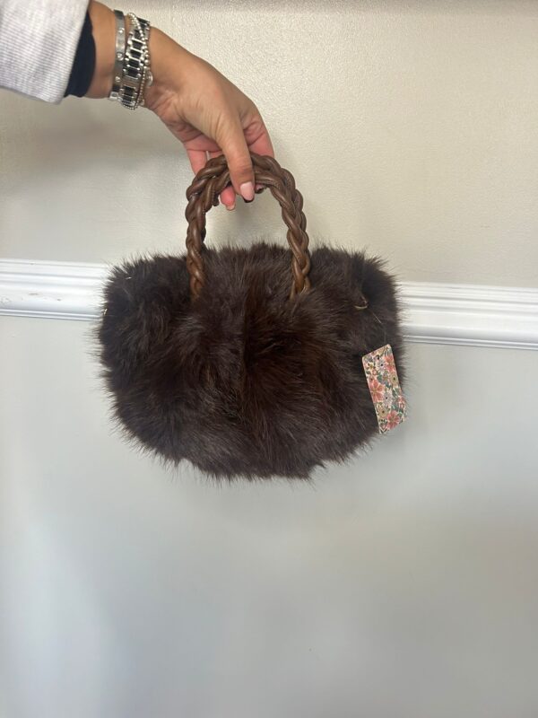Puff ball faux fur bags - Image 7