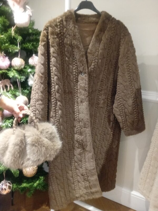 Faux fur cable knit coat - Image 3