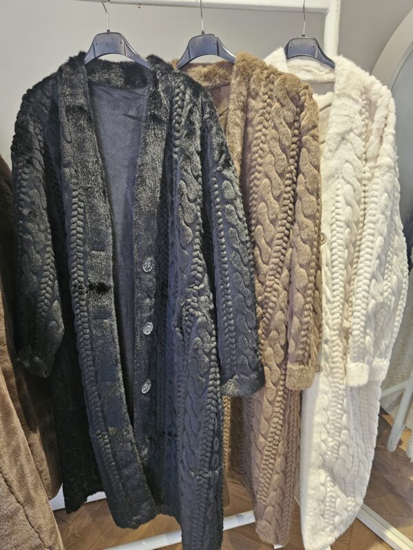 Faux fur cable knit coat - Image 4