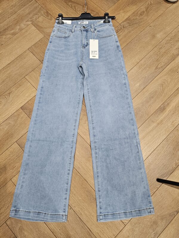 4 way super stretch jean