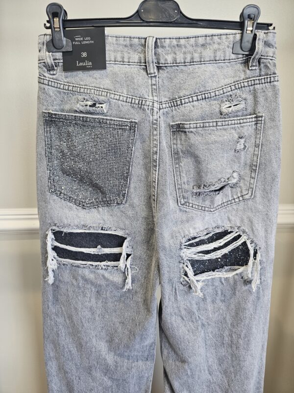 Distressed diamond jeans - Image 2