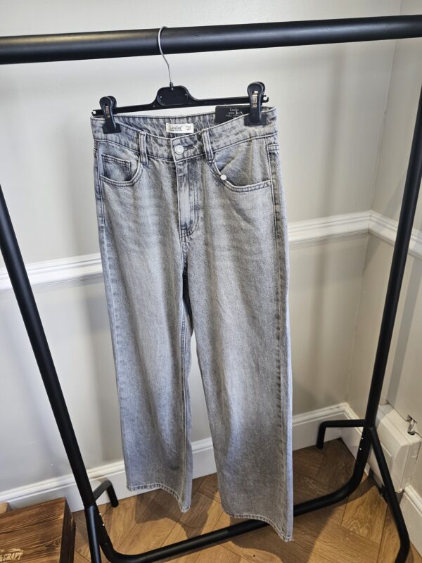 Distressed diamond jeans - Image 3