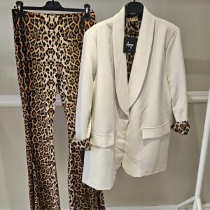 Leopard cuff blazer