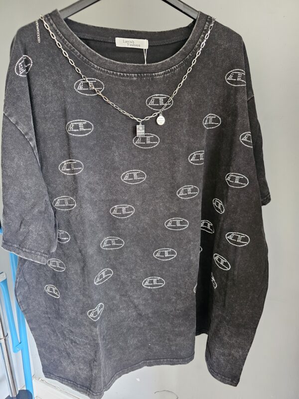 Plus Acid Wash Chain Tshirt