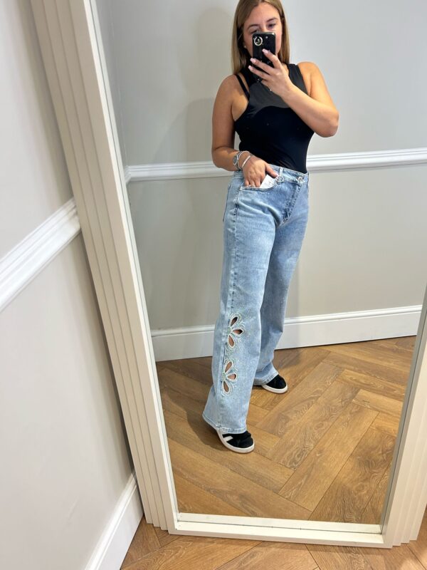 Cut out sparkle jean - Image 3