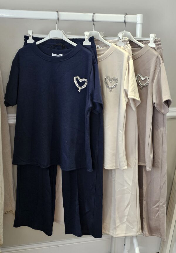 Diamond heart jogger set - Image 3
