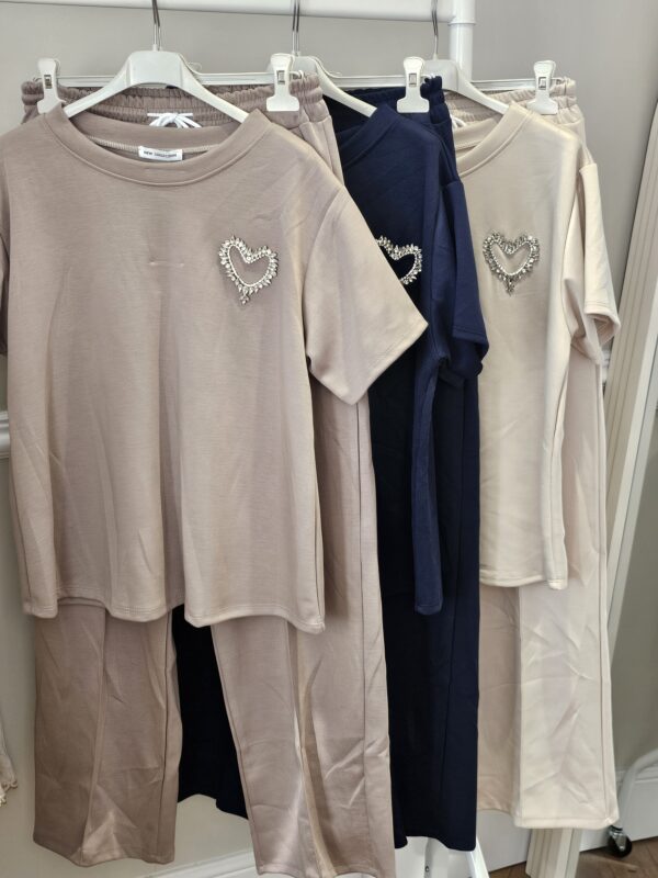 Diamond heart jogger set