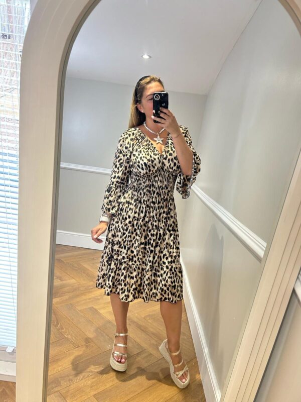 Leopard midi magic dress - Image 3