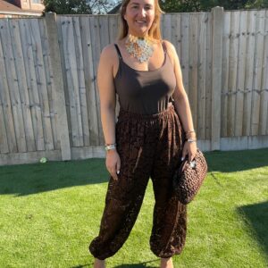 Curve lace joggers