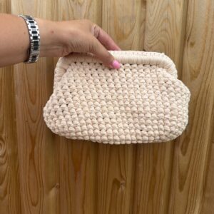 Crochet clutch bag